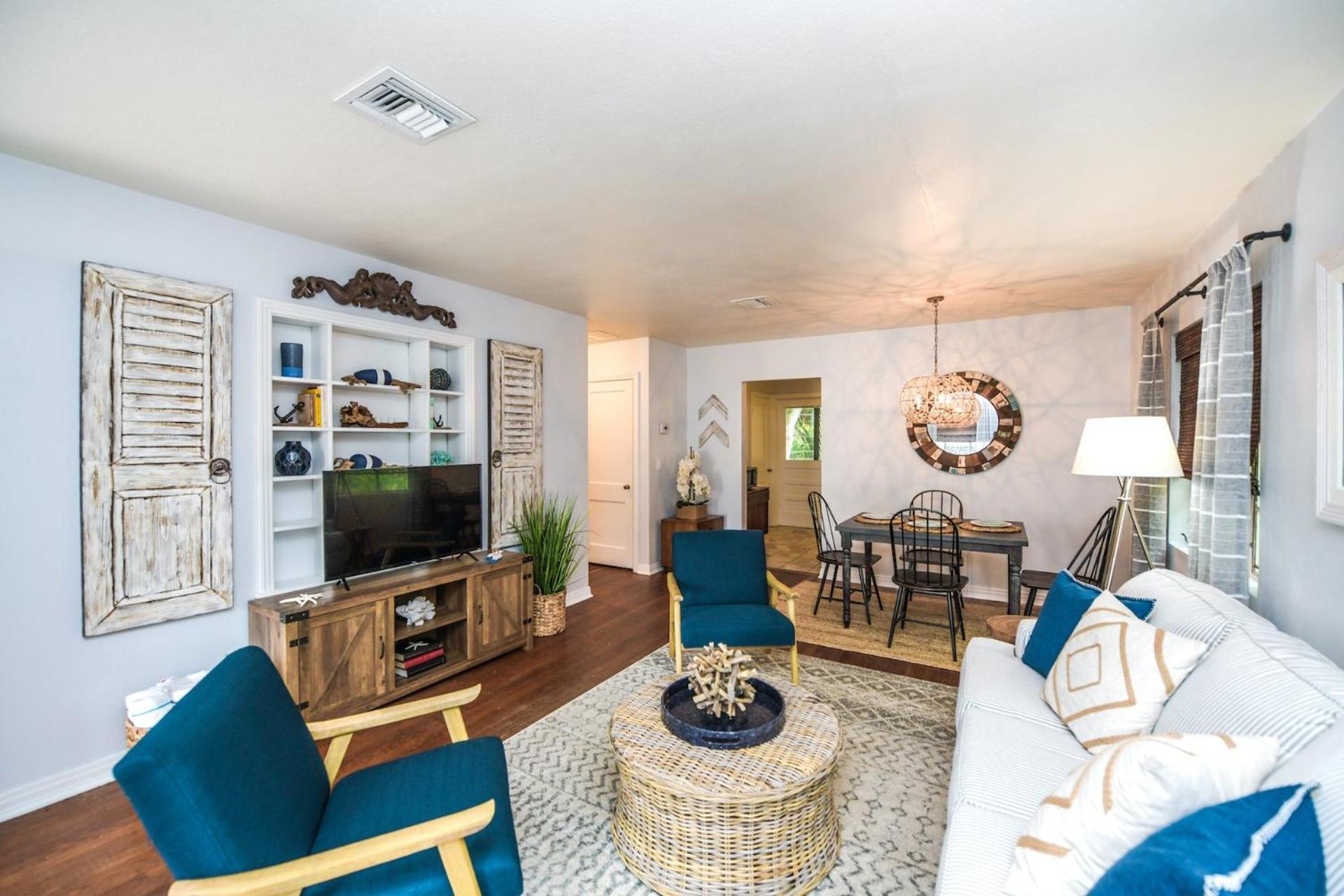Casa Posada - So Close You Can Hear The Waves Historic Beach Cottage W Beach Gear 애나 마리아 외부 사진